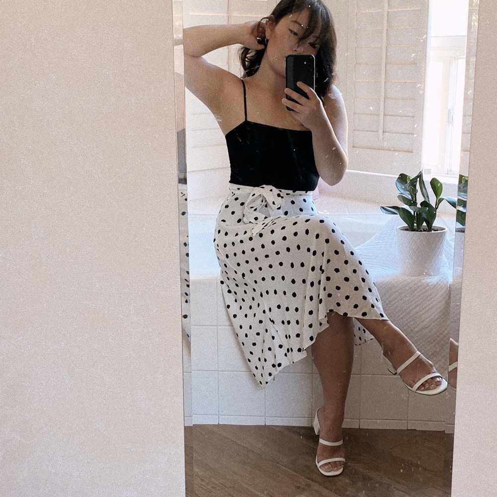 &OTHER STORIES - Black & White Dot Wrap Midi Skirt